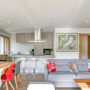 Immobilier De Montagne - La Collection - Beaulieu France